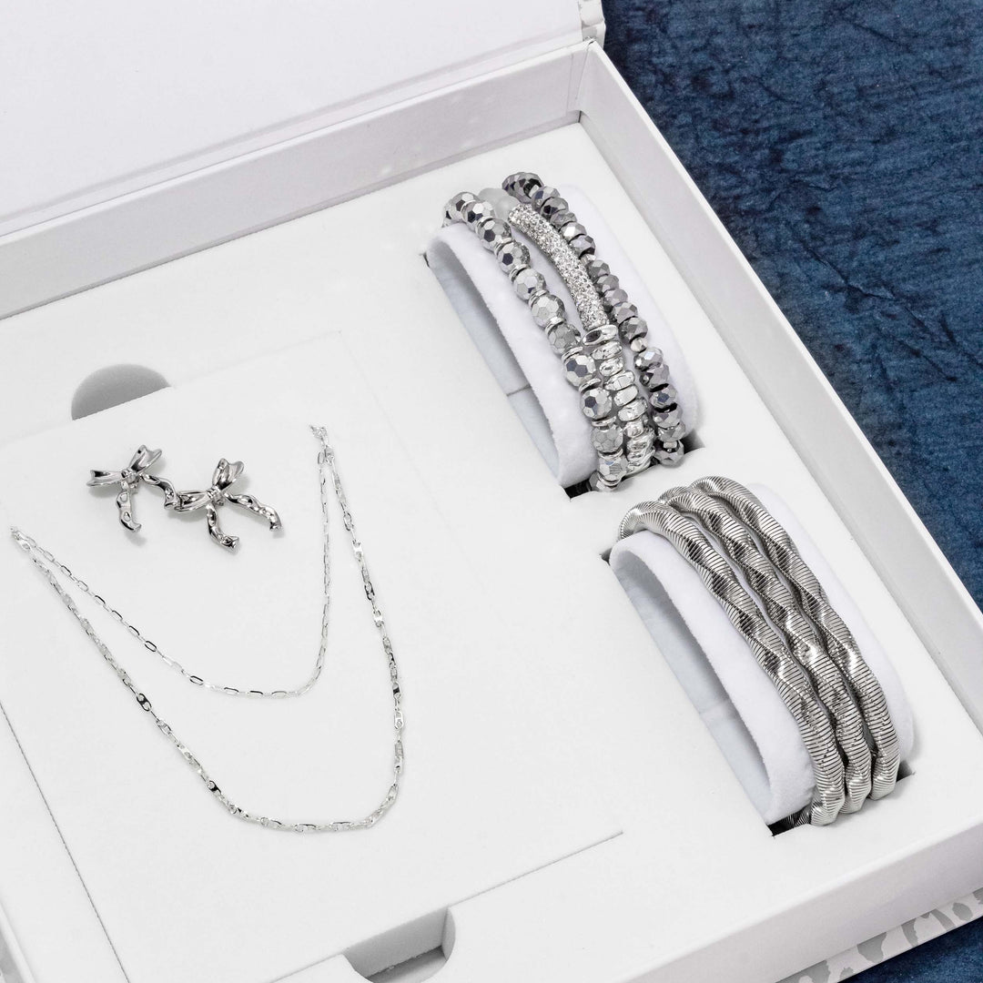 Exclusive Doorbuster Gift Box