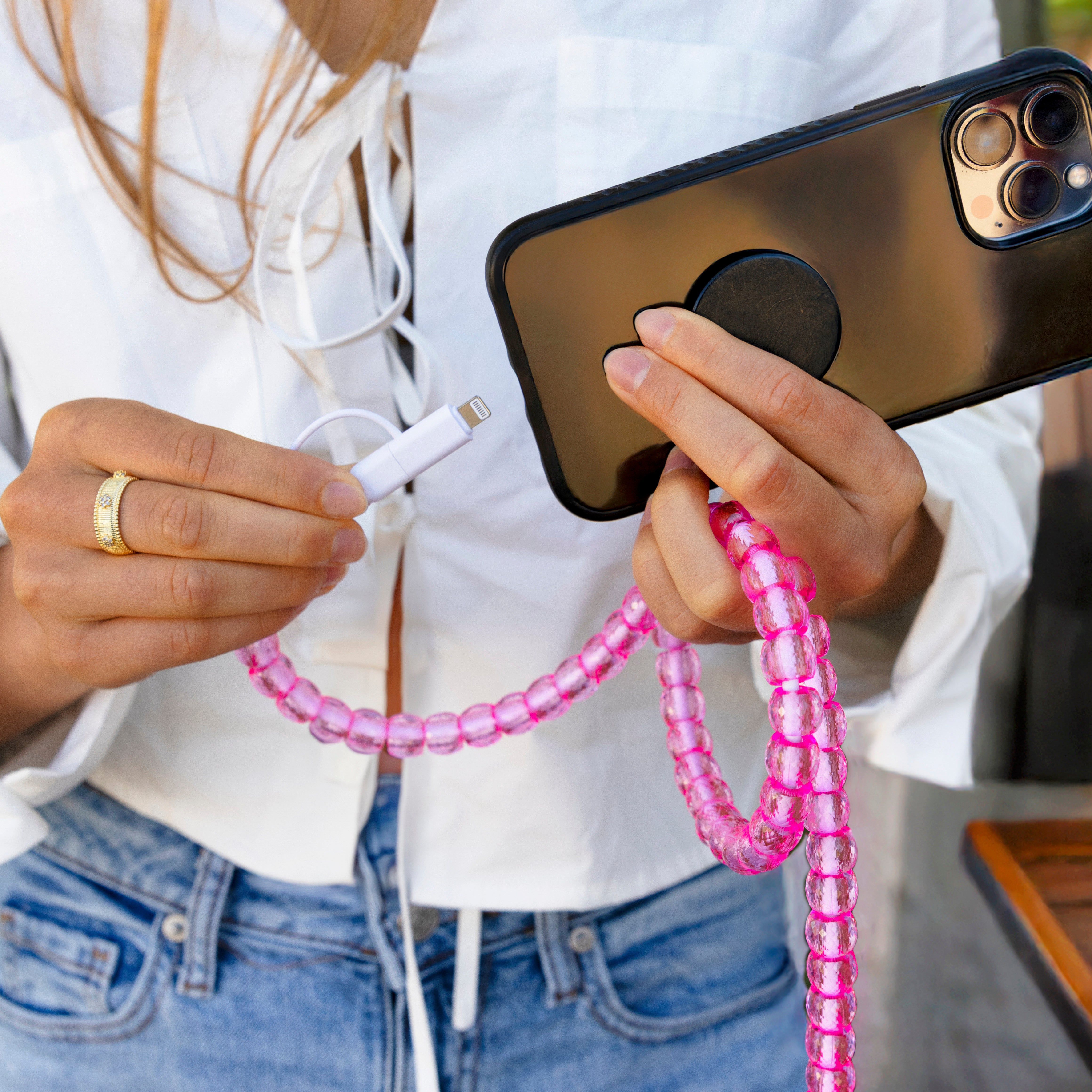 Beaded Phone Charger Cherry Fizz – Erimish