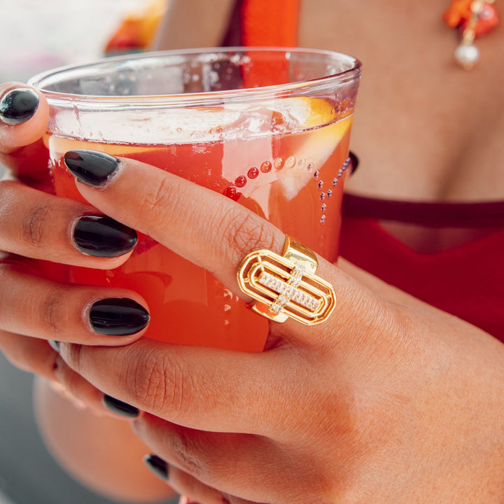 Izzy Ring