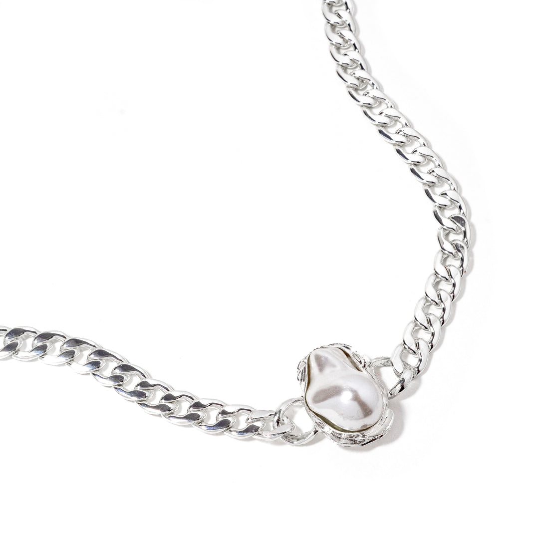 Magnolia Necklace