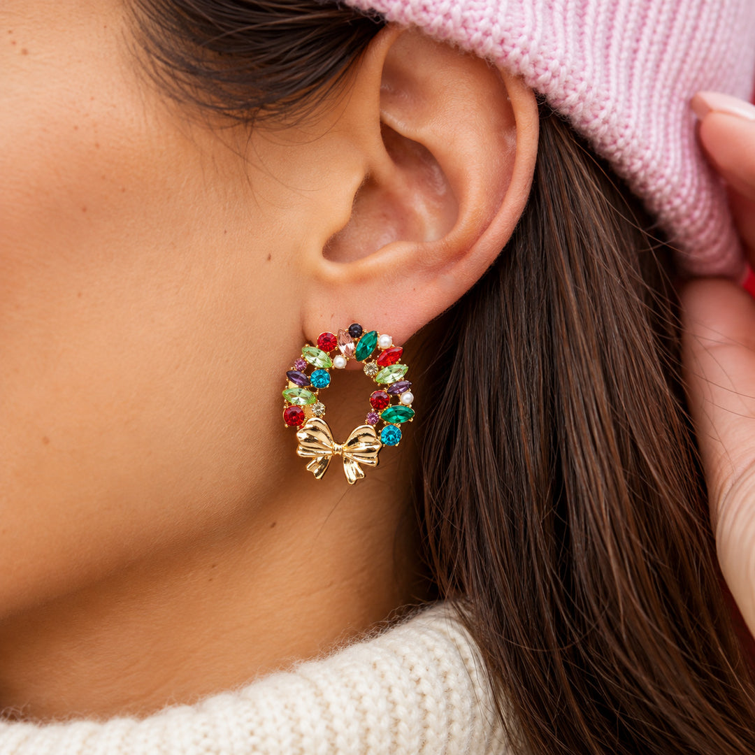 Mistletoe Magic Earrings