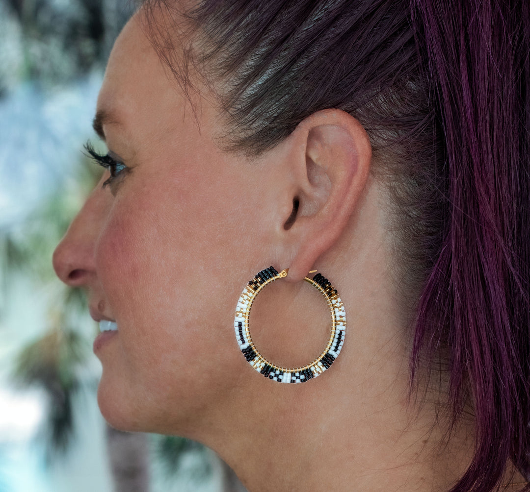 Sunburst Earrings Black &amp; White