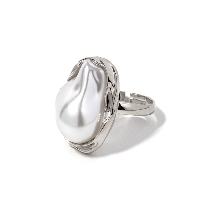 Pearl Glow Ring